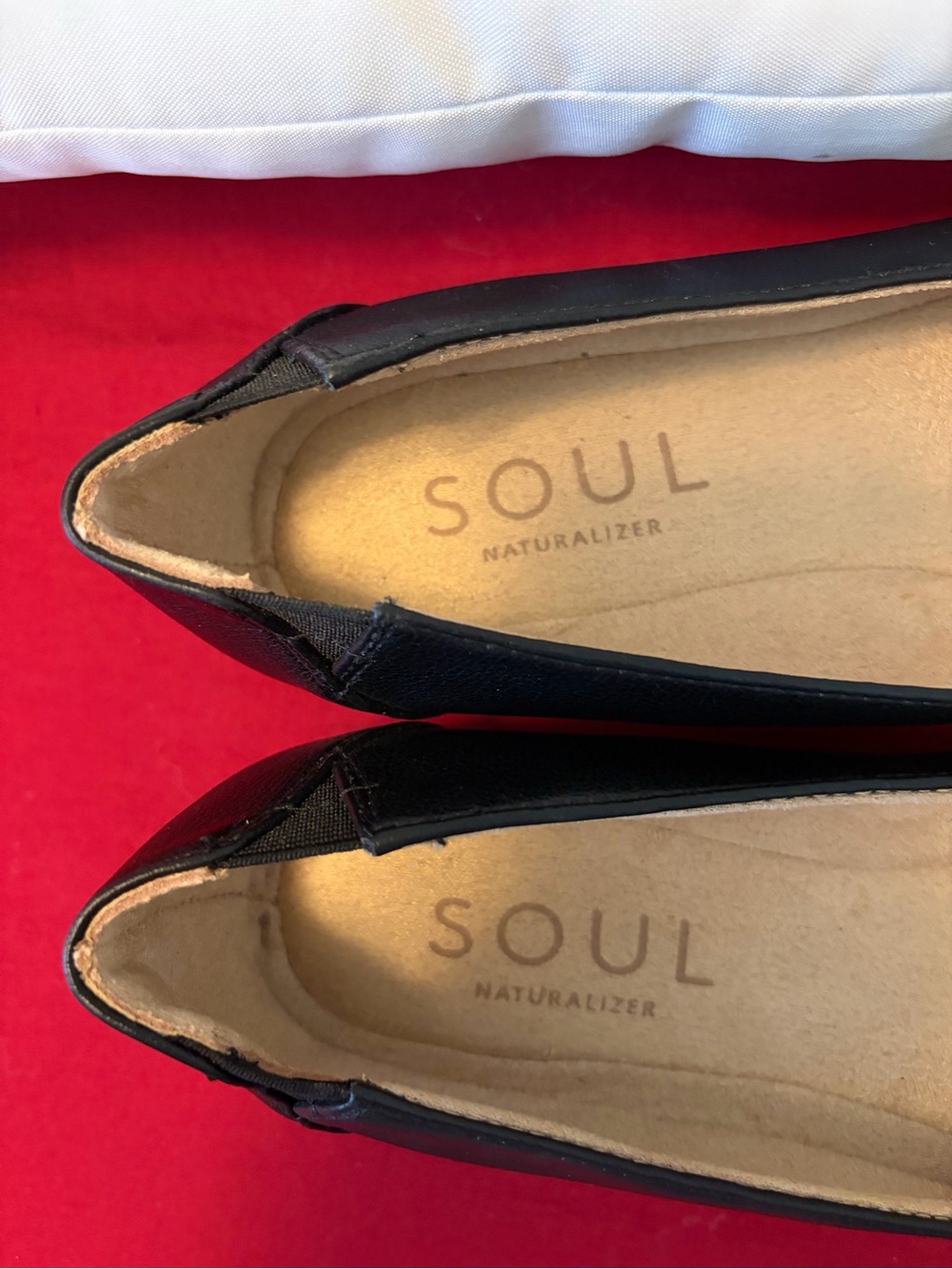 SOUL Naturalizer Women's Black Leather Slip-On Flats - Picture 3 of 10